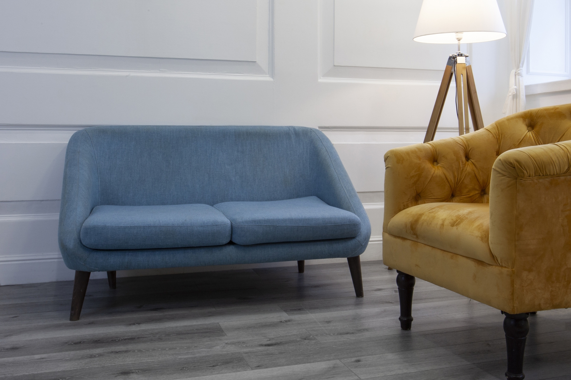 Усовершенствованная кварц-виниловая плитка «Damy Floor» Дуб Сильвер (1227*187*2,5 мм) — купить в Брянске