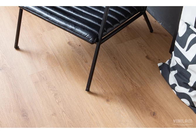 Кварц-винил Дуб Гранада (1227*232*2,5 мм) — купить в Брянске