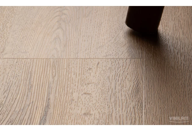 Кварц-винил Дуб Кордова (1227*232*2,5 мм) — купить в Брянске