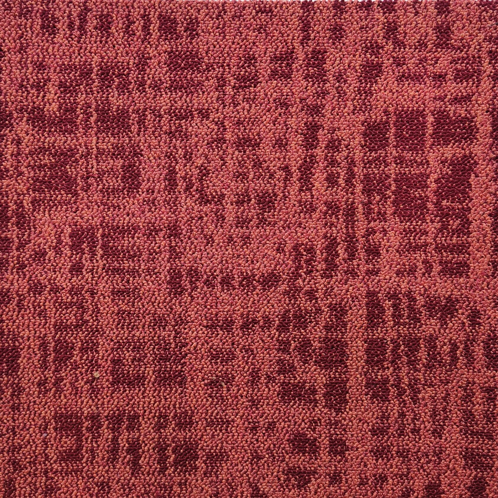 Ковровое покрытие "Bonkeel" Soul One Red (ширина 4м) — купить в Брянске