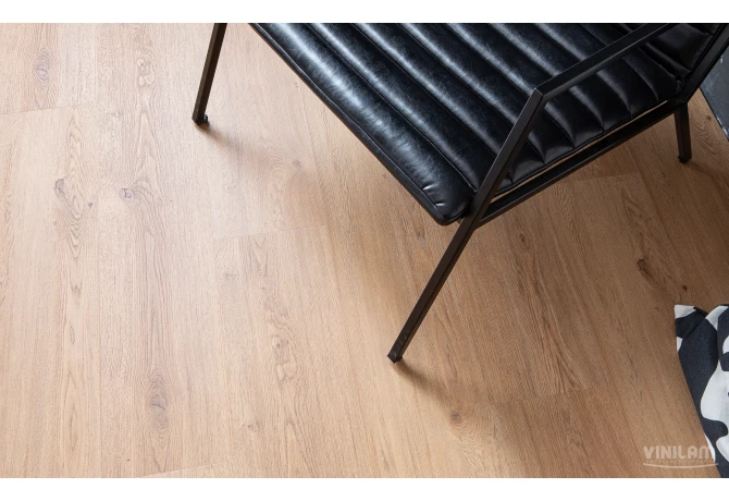 Кварц-винил Дуб Гранада (1227*232*2,5 мм) — купить в Брянске