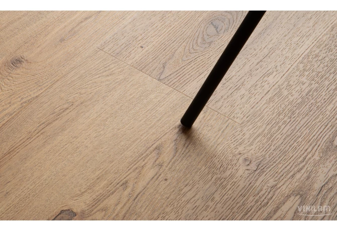 Кварц-винил Дуб Гранада (1227*232*2,5 мм) — купить в Брянске
